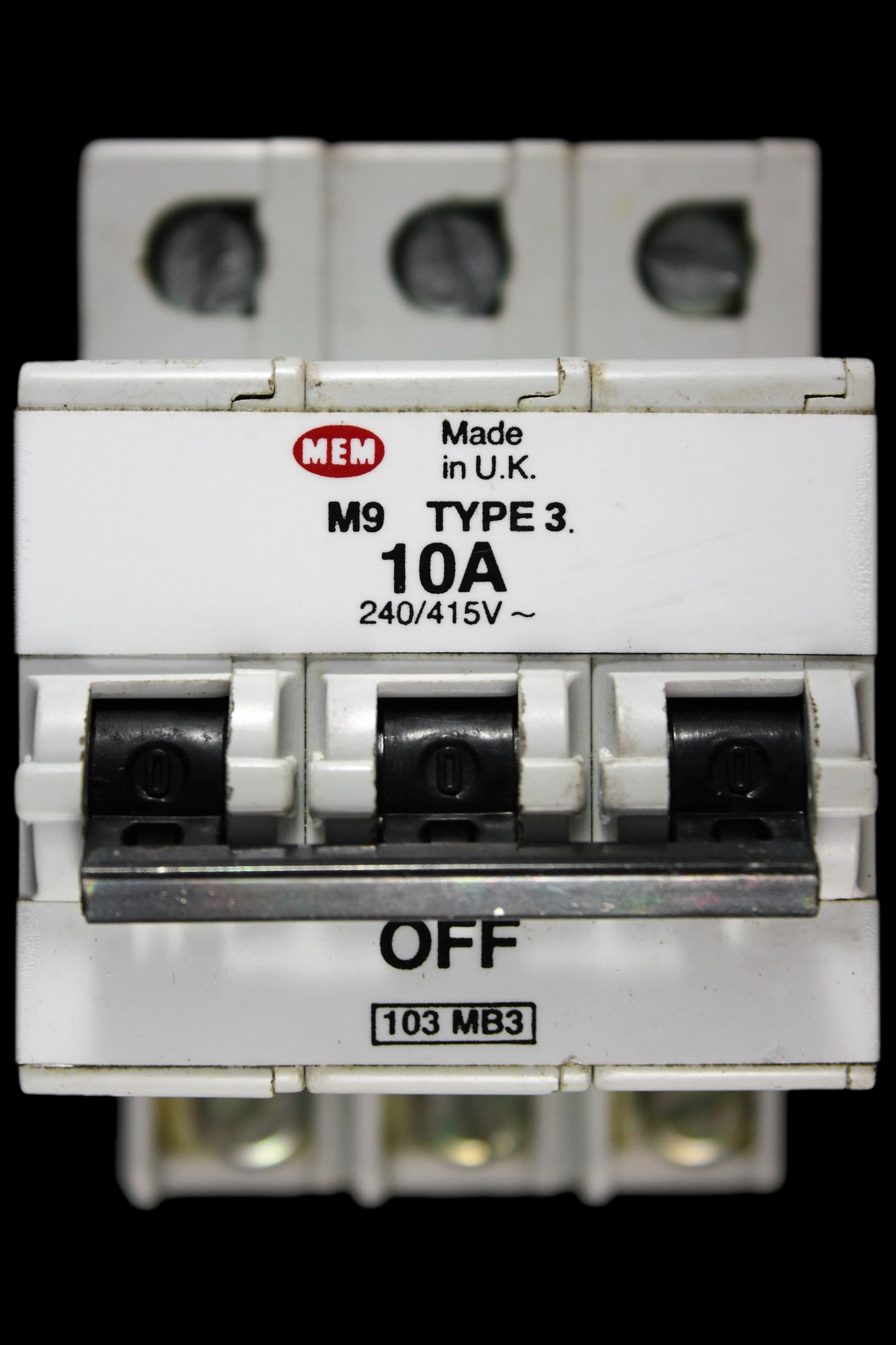 MEM 10 AMP TYPE 3 M9 TRIPLE POLE MCB CIRCUIT BREAKER 103MB3