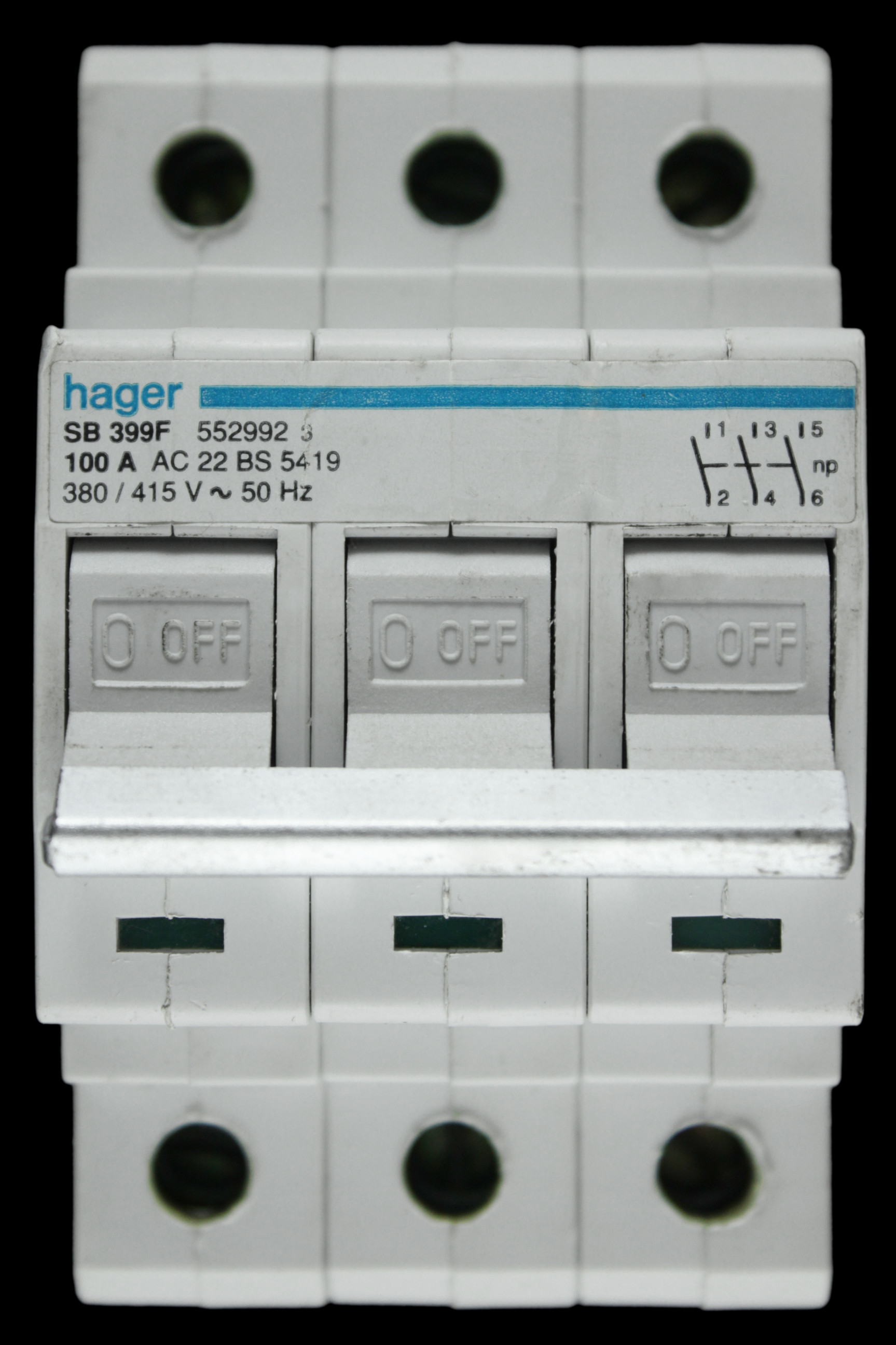 HAGER 100 AMP TRIPLE POLE MAIN SWITCH DISCONNECTOR SB399F 552992